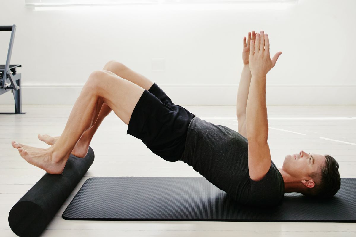 Ventre plat : ce mouvement peu connu écrase le gainage classique
