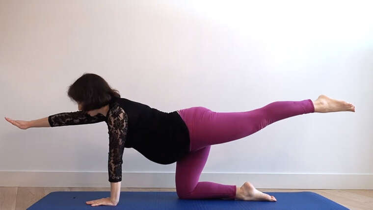 Comment commencer le Pilates seul à la maison